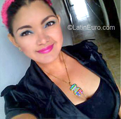 Date this tall Colombia girl Yosi from Cucuta CO21733