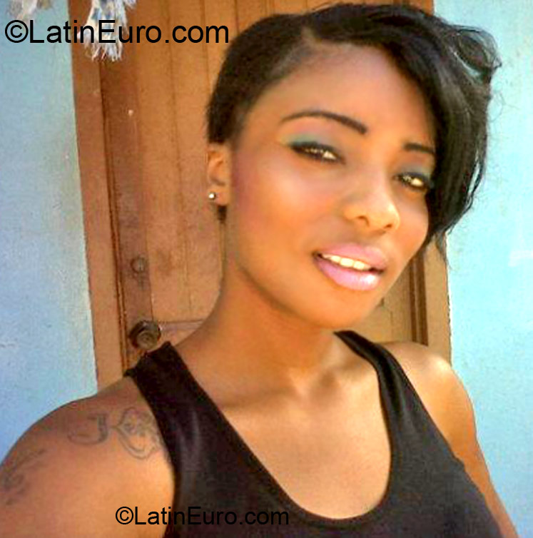 Date this exotic Jamaica girl Sasha from Kingston JM2528