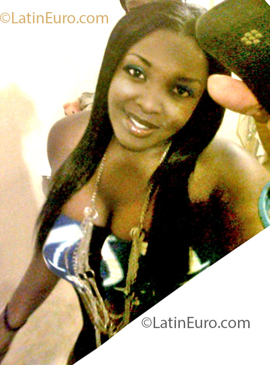 Date this cute Jamaica girl Anne from Kingston JM2353