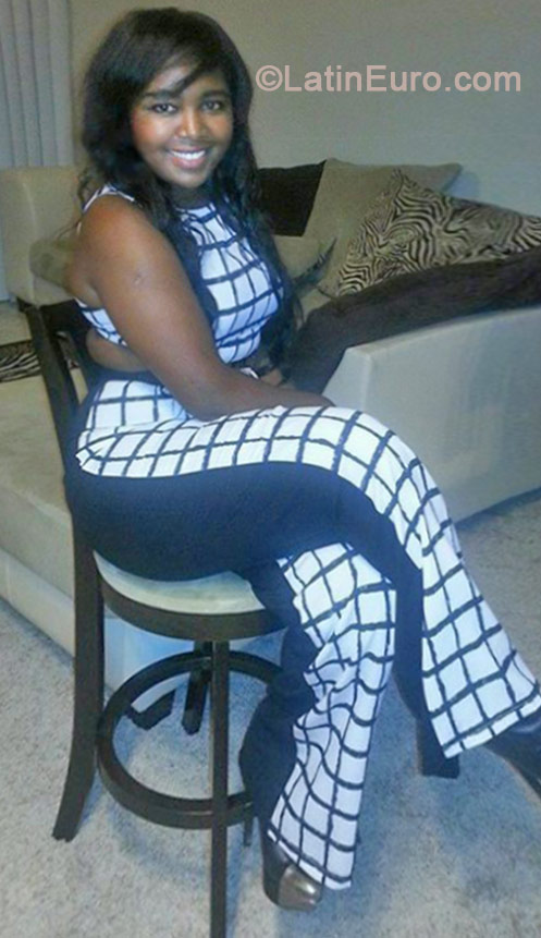 Date this stunning United States girl Africanita from Jacksonville US19536