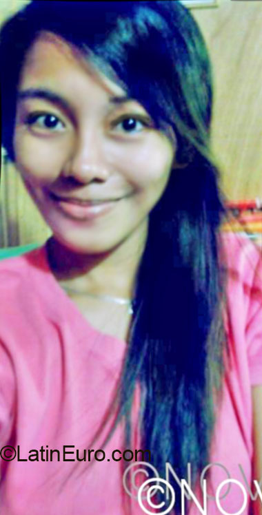 Date this delightful Philippines girl Nova from Digos City PH720