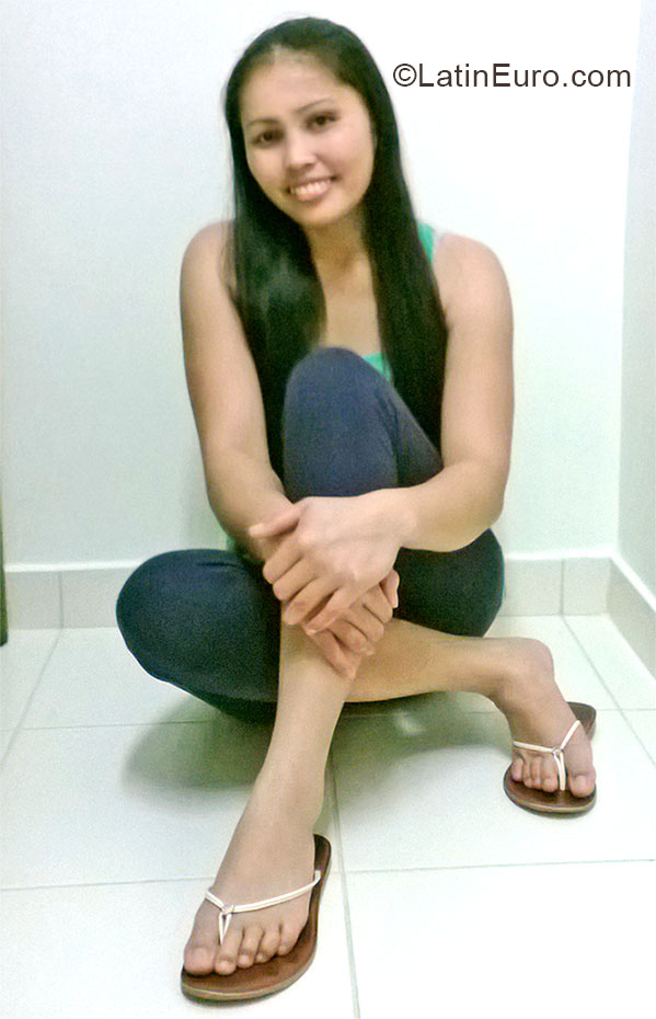 Date this hot Philippines girl Gemmalyn from San Carlos City PH734