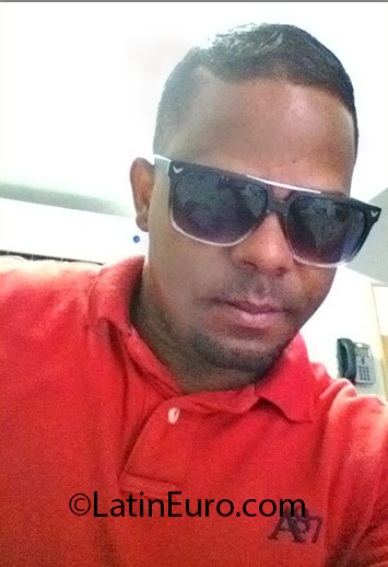 Date this charming Dominican Republic man Jerson from Santo Domingo DO24540