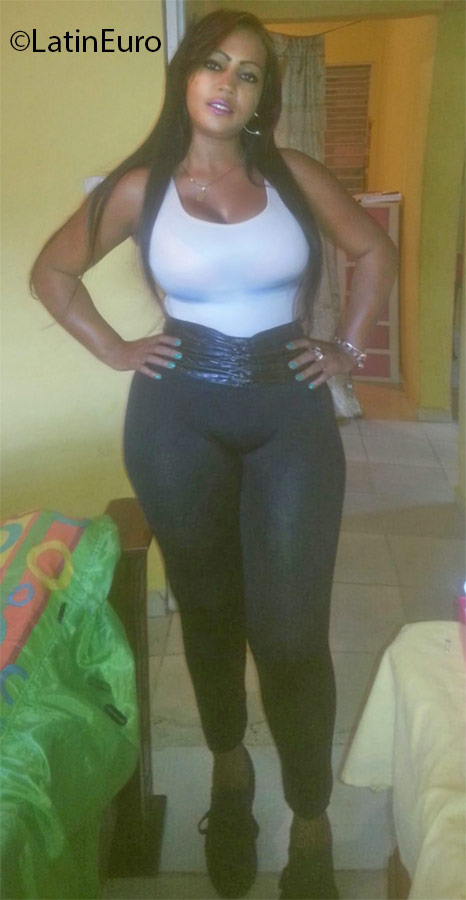 Date this hot Dominican Republic girl Rosa from Santiago DO24843