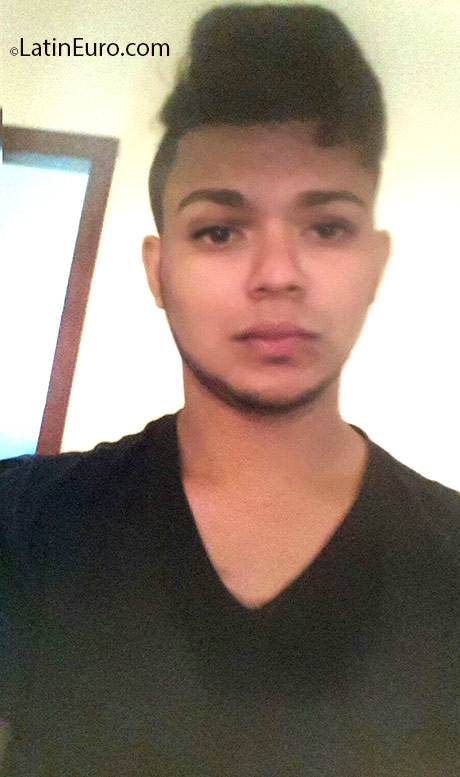 Date this attractive Honduras man Carlos from San Pedro Sula HN2015