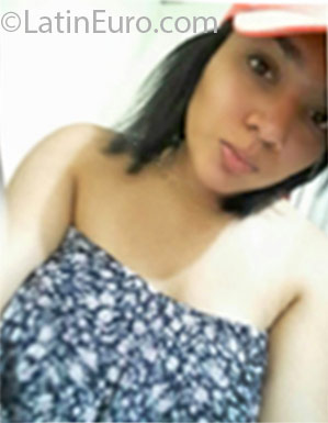 Date this passionate Panama girl Milagros from Panama PA901