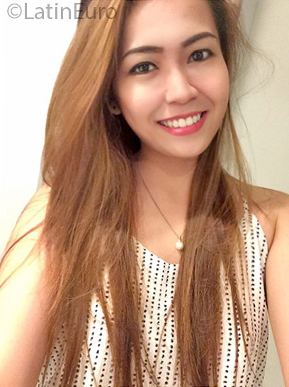 Date this georgeous Philippines girl Ashlyn from Manila PH883