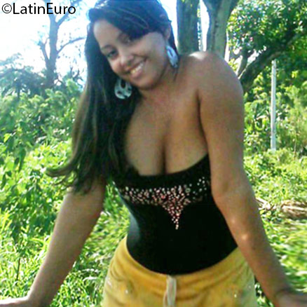 Date this funny Dominican Republic girl Yuberry from La Vega DO25511