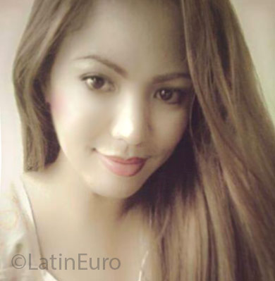 Date this passionate Philippines girl Elaine from Davao City PH893