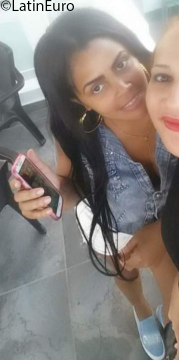 Date this good-looking Dominican Republic girl Arlany from Puerto Plata DO25741