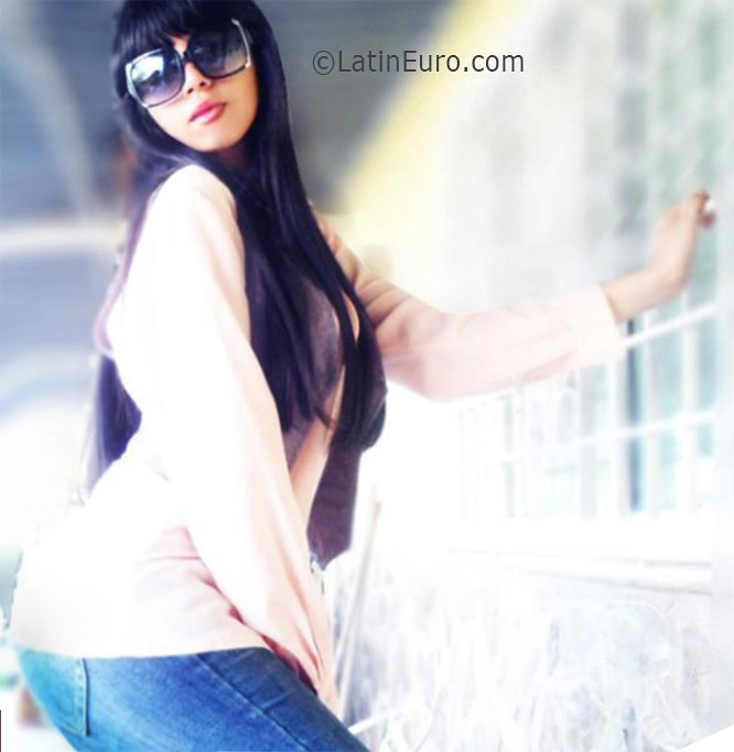 Date this tall Venezuela girl Marianny from Ojeda VE668