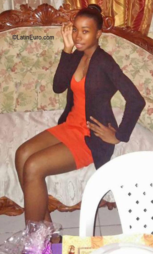Date this delightful Jamaica girl Danielle from St. Mary JM2349