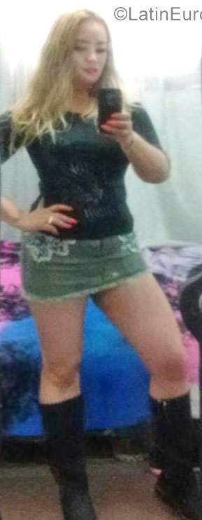 Date this young Colombia girl YENY from Bogota CO19569