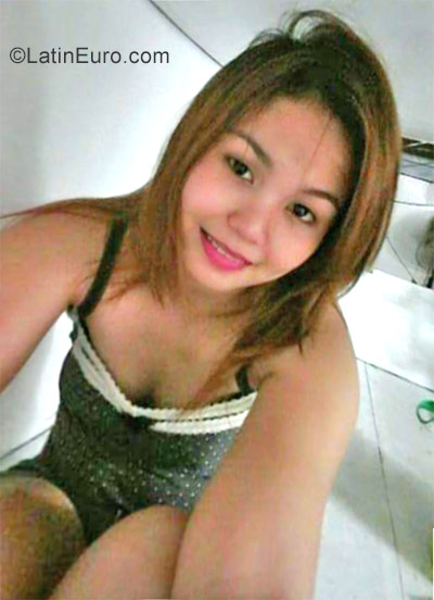 Date this attractive Philippines girl Grace from South Cotabato PH928
