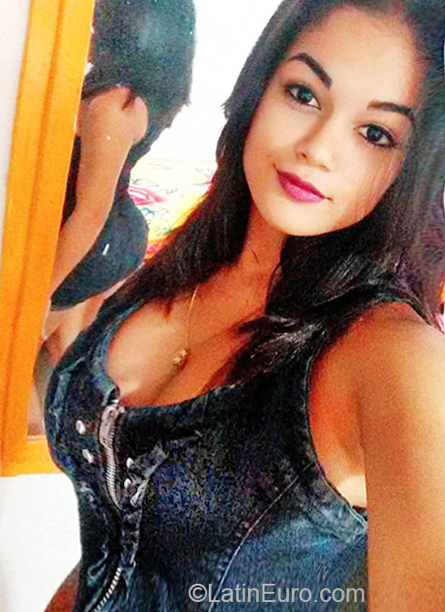 Date this hot Brazil girl Lariisa from Jardim do Serido BR9790
