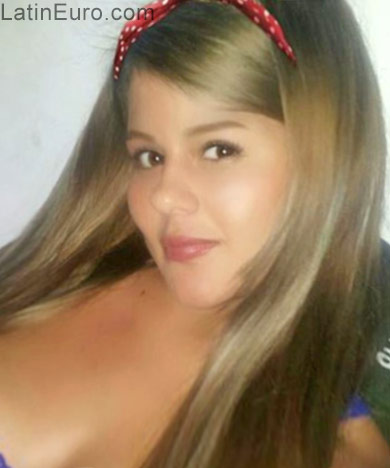 Date this hot Colombia girl Yeandri marcela from Pereira CO19697