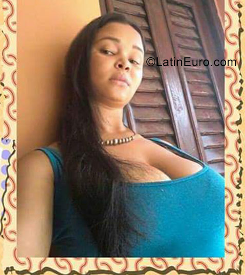 Date this delightful Dominican Republic girl Jacquelin from Santo Domingo DO27160