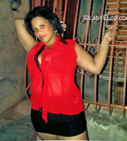 Date this beautiful Dominican Republic girl Crismeli2121 from Santiago DO27416