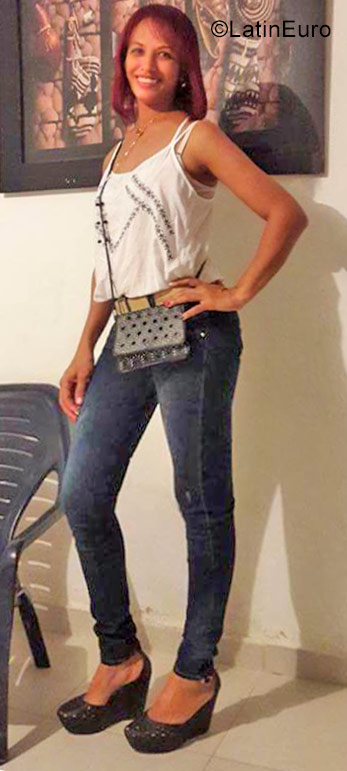 Date this good-looking Colombia girl Yuranis from Maicao CO20299