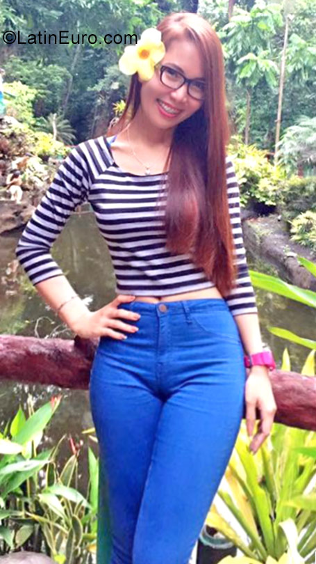 Date this attractive Philippines girl Lei from Manila/ Dhahran, Saudi Arabia PH953