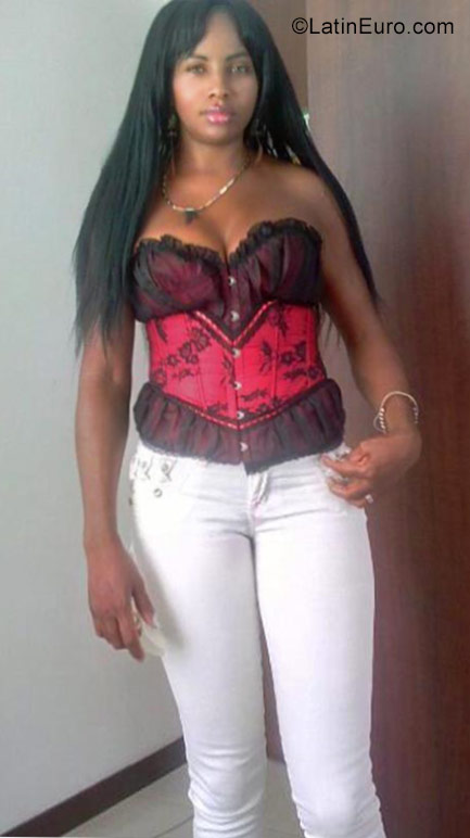 Date this tall Colombia girl Janelli from Palmira CO20988