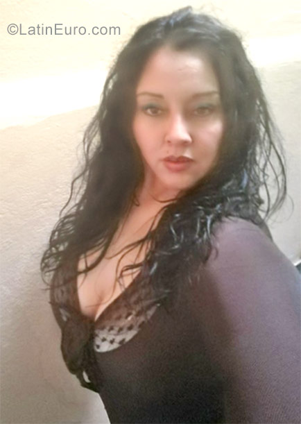 Date this fun Colombia girl Omaira from Bogota CO21017