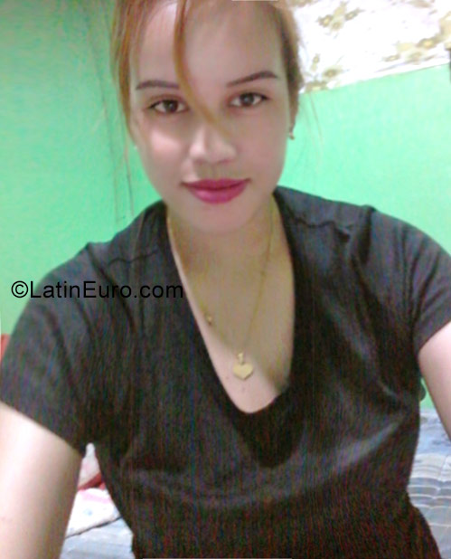 Date this hot Philippines girl Enaj from Cagayan De Oro Citu PH959