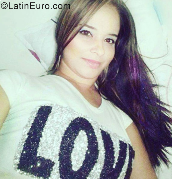 Date this funny Colombia girl Paola andrea from Medellin CO21629