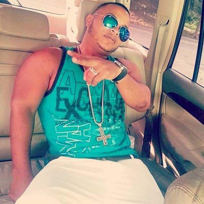 Date this young Dominican Republic man Waldyn from Santiago DO29244