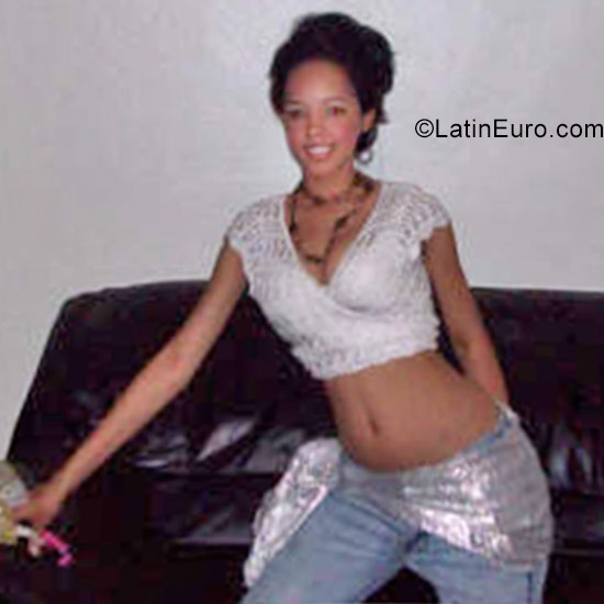 Date this exotic Dominican Republic girl Giny from Santiago DO29759