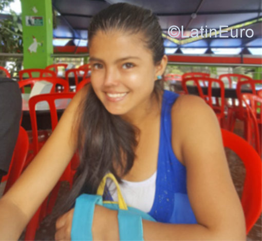 Date this good-looking Colombia girl Ana maria from Ibague CO22075