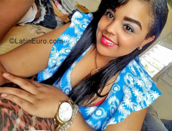 Date this passionate Dominican Republic girl Shantal from Puerto Plata DO30095