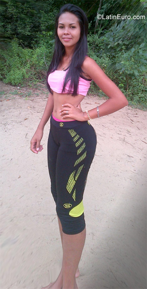Date this athletic Venezuela girl Raiza from Puerto La Cruz VE918