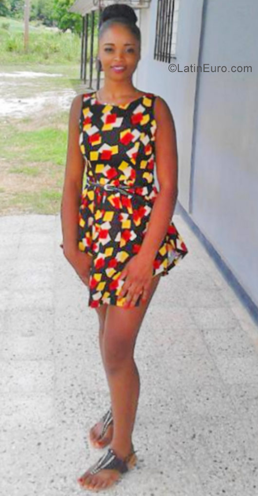 Date this good-looking Jamaica girl Tama from Montego Bay JM2516