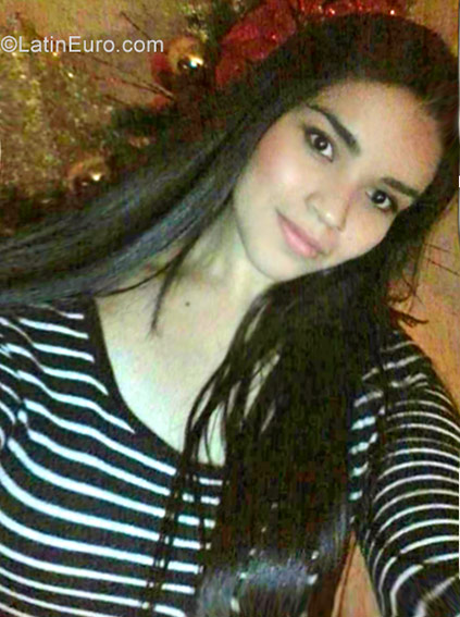 Date this tall Venezuela girl Ana from Guarenas VE943