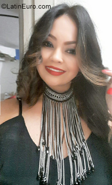 Date this funny Colombia girl Ru from Medellín CO22366