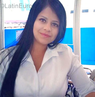 Date this pretty Colombia girl Laura from Medellin CO22382