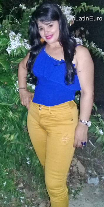 Date this good-looking Colombia girl Maria from Valledupar CO22416