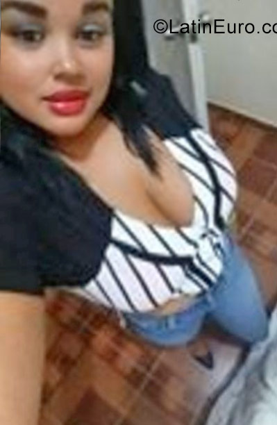 Date this young Dominican Republic girl Angelica from Santiago DO30473