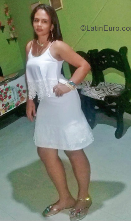 Date this hot Colombia girl Sandi from Valledupar CO22613
