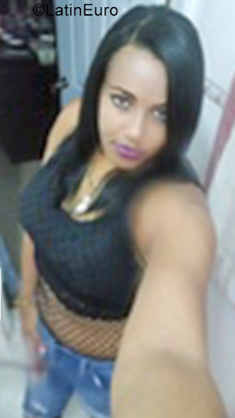 Date this hard body Dominican Republic girl Miledys26 from Santiago DO31219