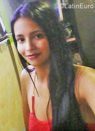 Date this attractive Colombia girl Morenak from Ibague CO23172