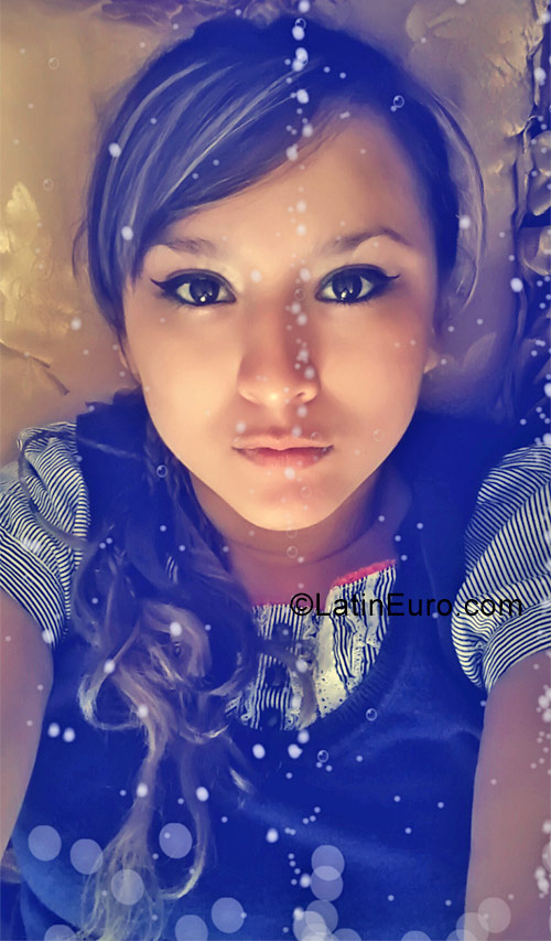 Date this delightful Peru girl Sindy from Lima PE1210