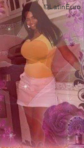 Date this foxy Dominican Republic girl Denisse from Bonao DO40946