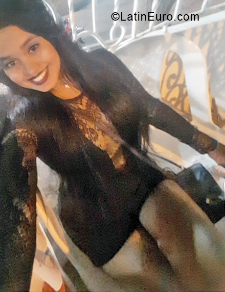 Date this athletic Colombia girl Sandra from Barranquilla CO31575