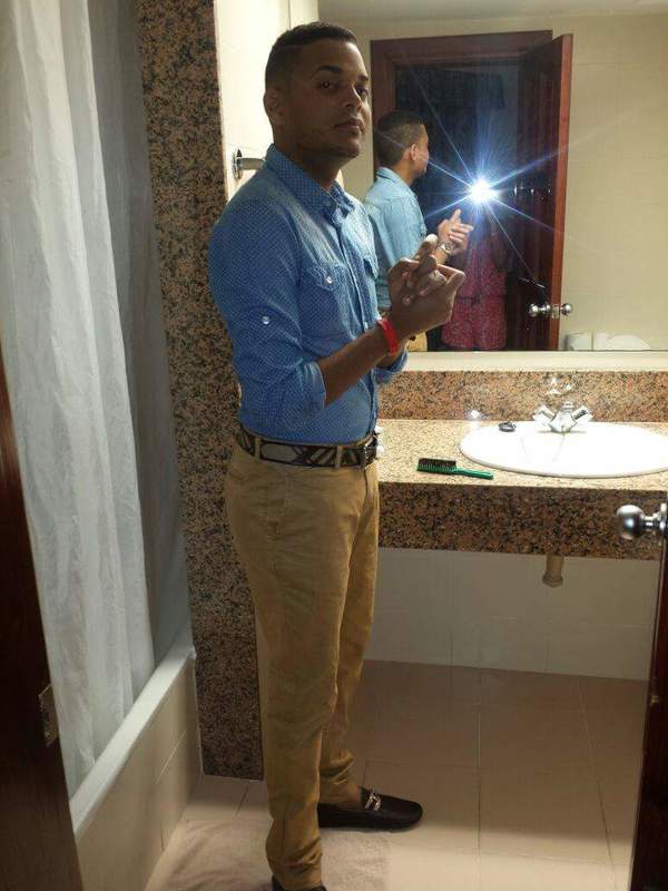 Date this gorgeous Dominican Republic man Lenny from Santiago DO37314