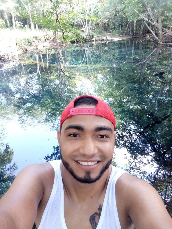 Date this good-looking Dominican Republic man Frammy from Higuey DO37861