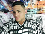 nice looking Colombia man Rayan from Bogota CO27312