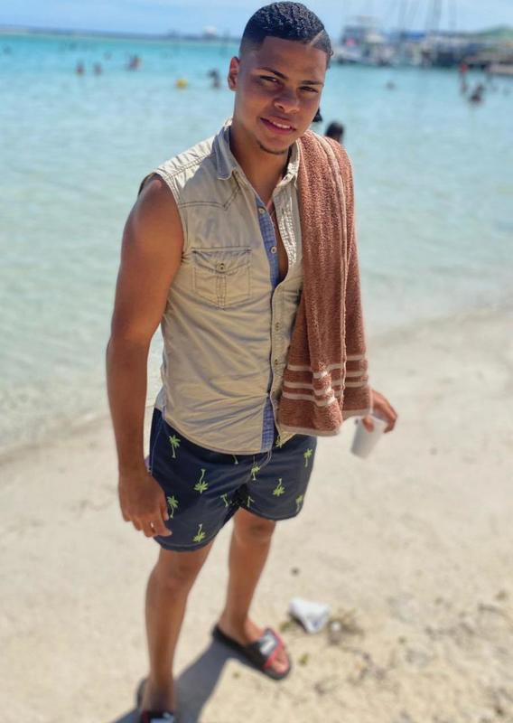 Date this stunning Dominican Republic man Gabriel Cohen from Santo Domingo DO38330