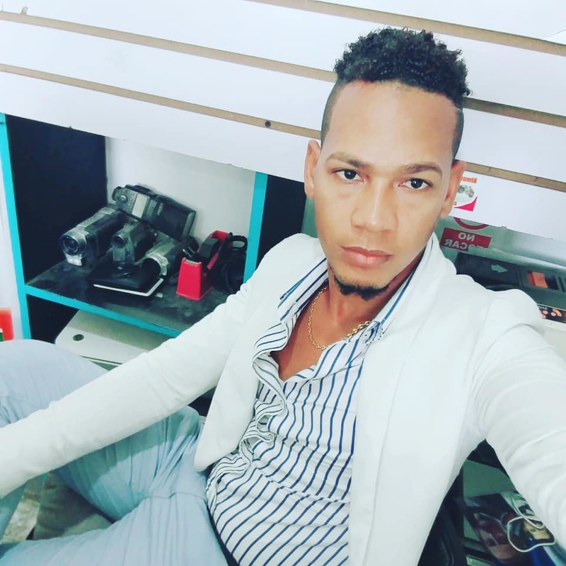 Date this foxy Dominican Republic man Engels from Higuey La Altagracia DO38397